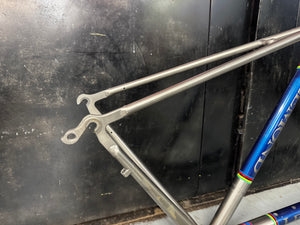 Lemond 59cm titanium road frame