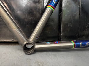 Lemond 59cm titanium road frame